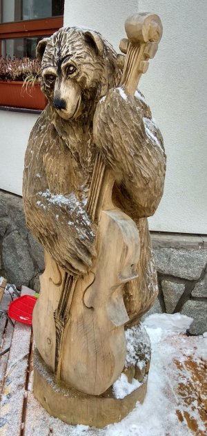Drevený medveď